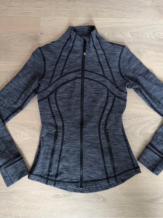 lululemon athletica Jackets & Blazers - Lululemon Define Jacket Heathered Black Luon Full Zip Thumbholes Size 4